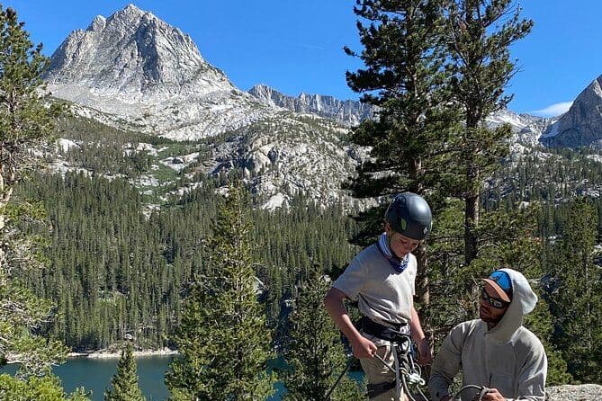 Cours d'escalade pour débutants à Mammoth Lakes