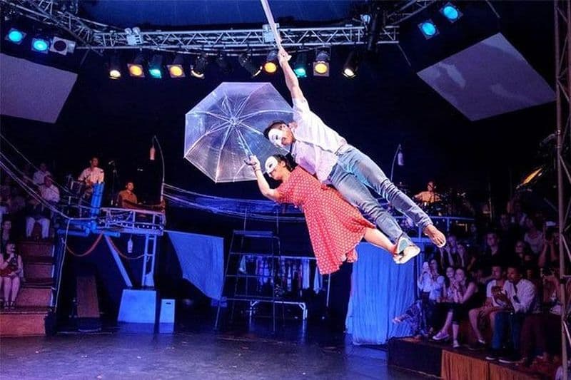 Phare: Le spectacle de cirque cambodgien