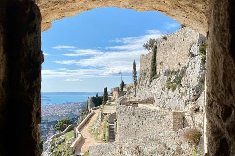 Visitez la forteresse de Klis et le musée de l'olive Klis