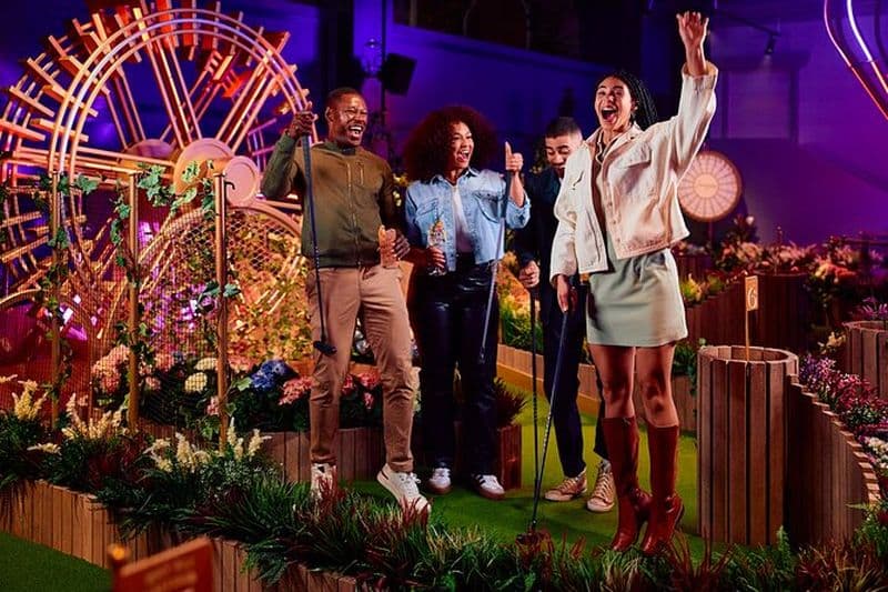 Mini-golf intérieur Swingers à Mandalay Bay