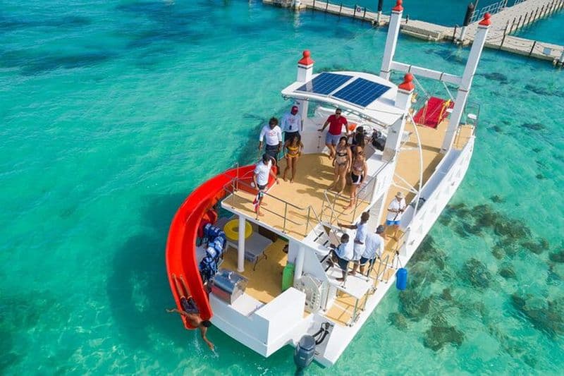 Bateau à moteur à Punta Cana (groupe moyen)