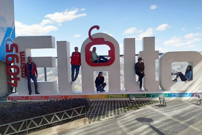 Visite à pied de la ville de La Paz + Téléphériques + Valle de Luna. VISITE PRIVÉE