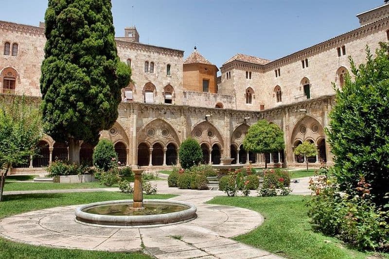 Billet coupe-file: billet d'entrée et audioguide pour la cathédrale de Tarragone