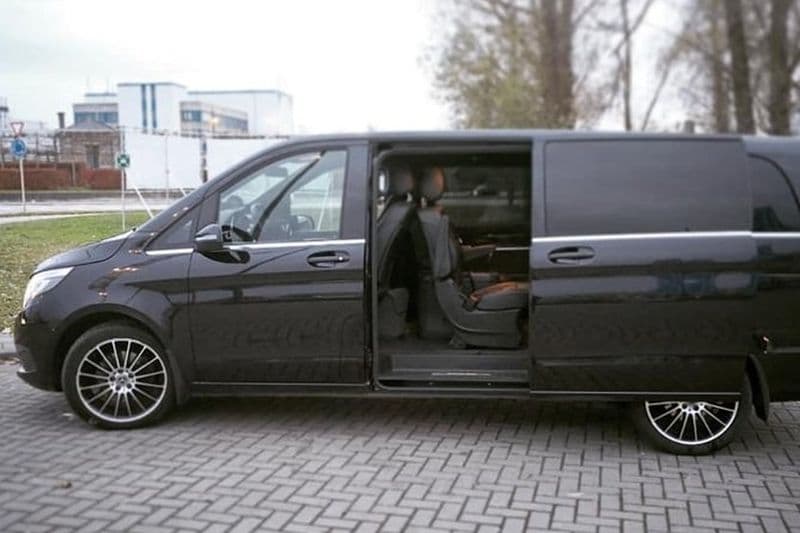 Taxi Charleroi <-> Disneyland Paris (1 à 8 PLACES)