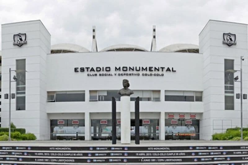 Tournée pour les amoureux du football ️