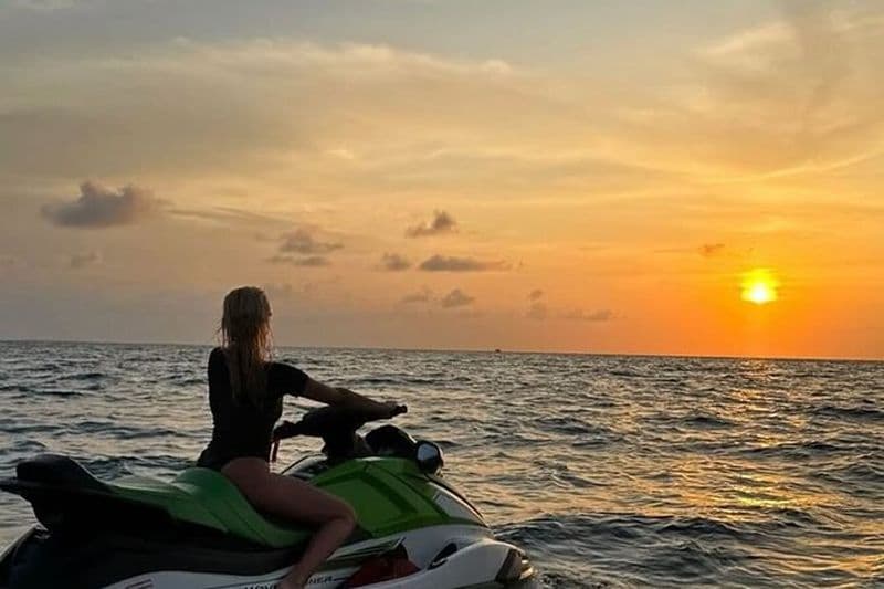 Thrilling 15 - Minute Jet Ski Ride Aqua Fun - Marrakech