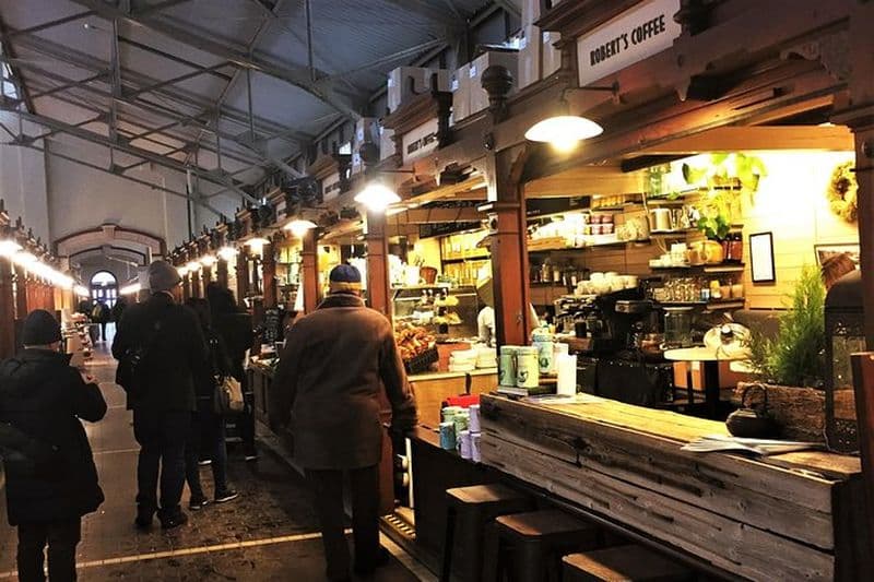 Circuit gastronomique d’Helsinki incluant des dégustations de vins