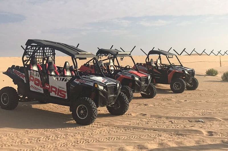 Buggy 4 places Dune à Abu Dhabi avec transfert