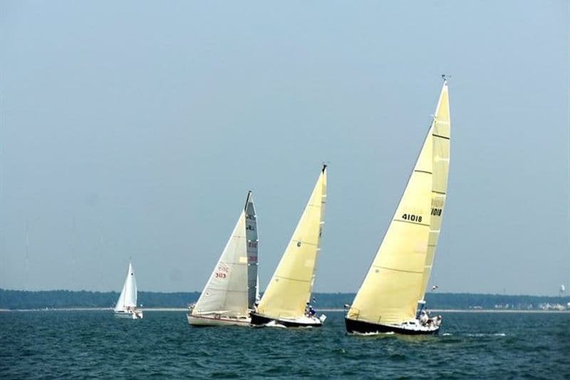 Cours Privé de Bateau à moteur débutant de 2 heures dans le port de Mumbai