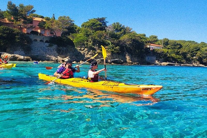 Excursion en kayak au parc national des Calanques (Ciotat)