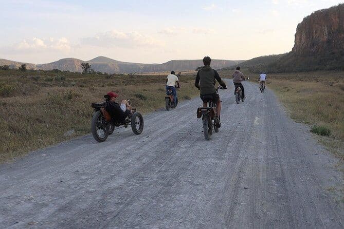Visite privée en vélo électrique autour du parc national Hell's Gate à Naivasha
