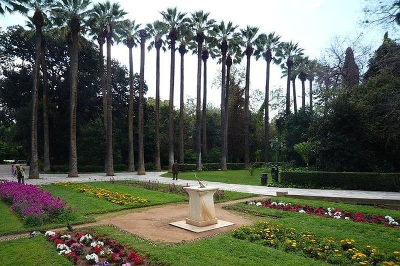 Athènes avec les enfants: Mythes et jeux familiaux dans le jardin national