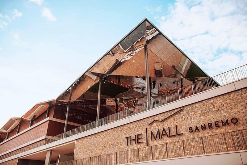 Chauffeur privé, Accueil VIP et réduction supplémentaire @ THE MALL SAN REMO