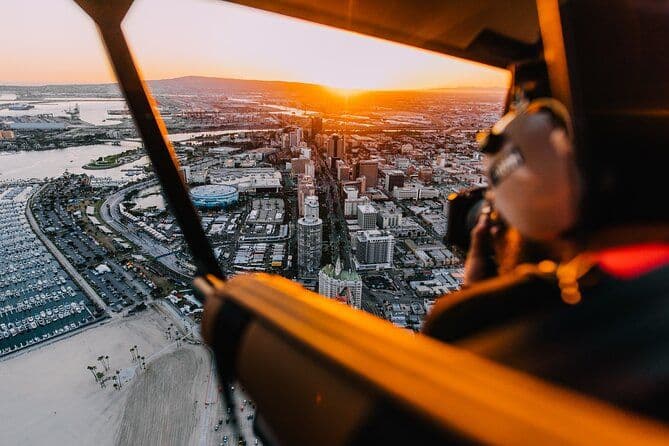 Aventure en hélicoptère avec photographie aérienne à portes privées de Los Angeles