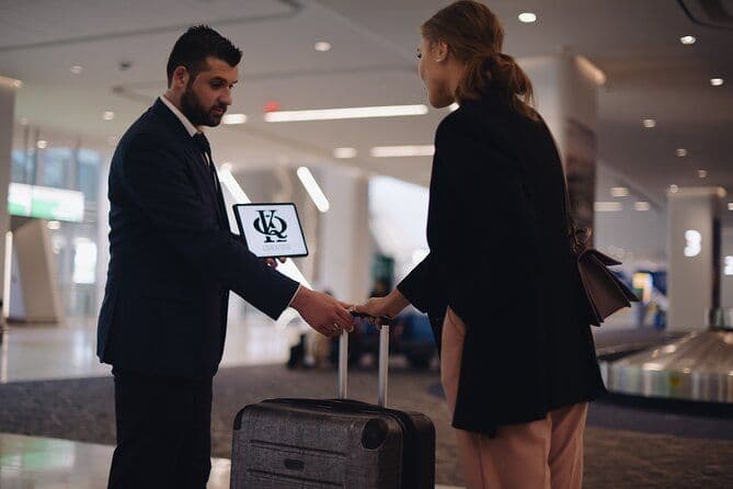 Newark (EWR) Aéroport Stretch Limo Service To NYC