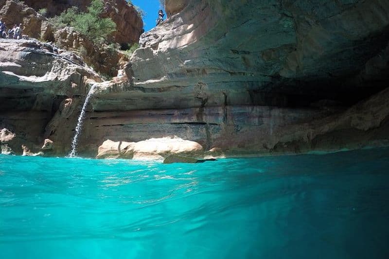 Vallée du Paradis: Tour des 4 Jours avec le surf et le canyoning
