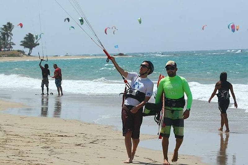 Leçon de 2 heures entièrement supervisée de kiteboarding à Cabarete