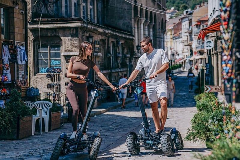 Excursion avec un scooter 4x4 électrique à Veliko Tarnovo