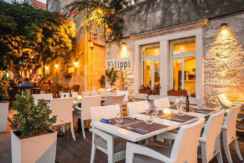 Visite à pied de Korcula et dîner pour les gourmands