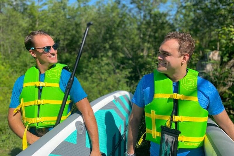 Stand Up Paddle Board sur les terres autochtones des Hurons-Wendat