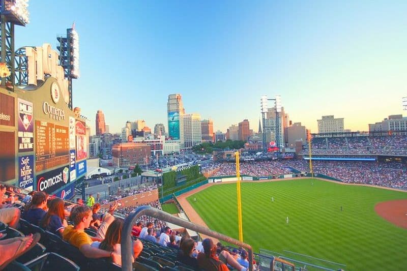 Match de baseball des Tigers de Detroit au Comerica Park