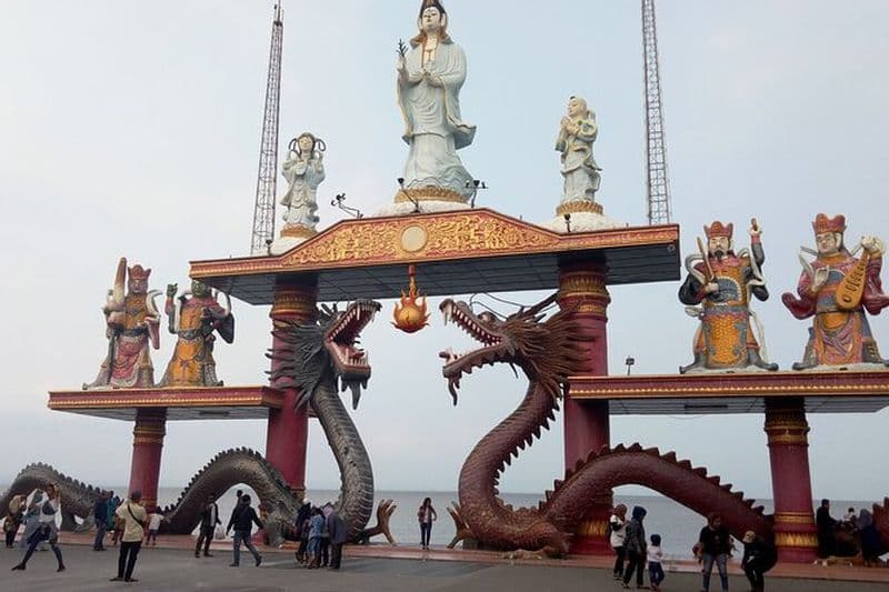 Visite privée de la côte : Surabaya City Walk & Highlights