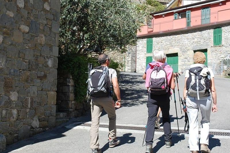 Une randonnée facile et une dégustation de vins aux Cinque Terre