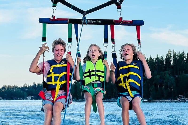 Parasailing Adventure au-dessus du lac Flathead