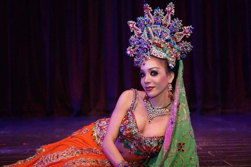 Colosseum Cabaret Show à Pattaya Billet d'entrée