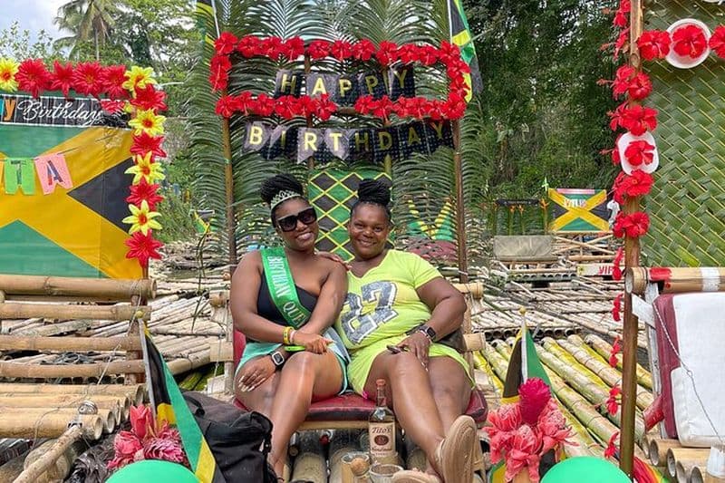 Rafting privé en bambou, massage au calcaire et tour de bande de hanche