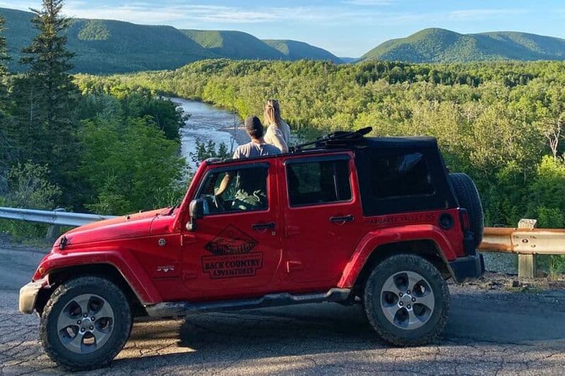 Billet Cap-Breton Scenic Jeep Adventure