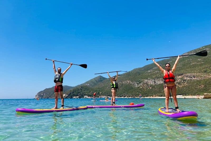 Expérience de stand up paddle à Portinho da Arrábida