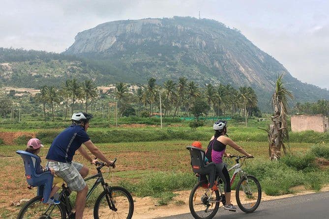 Excursion d'une journée à la campagne de Nandi Hills en vélo