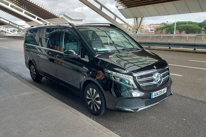 Transfert aéroport privé de Porto à Fátima