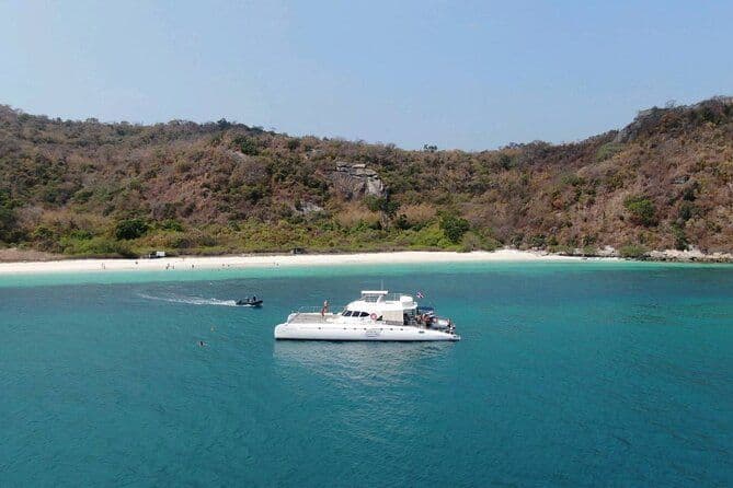 Excursion d'une journée complète sur l'île tropicale de Pattaya (croisière avec tuba avec buffet)