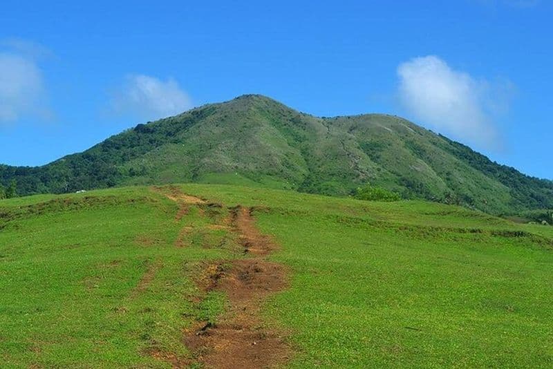 Aventure au mont Talamitam : une journée de randonnée panoramique au départ de Manille 2024