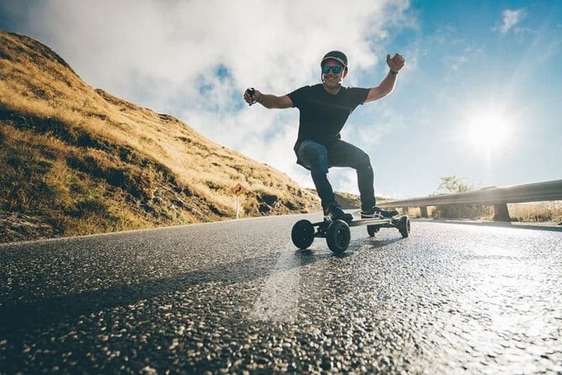 Siargao - Expérience guidée de 2 heures en patinage électrique le matin
