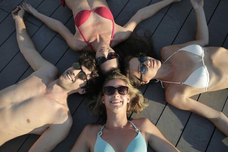 Solo Carnival Sunset Cruise : Party, Live DJ & Rencontrez de nouveaux amis