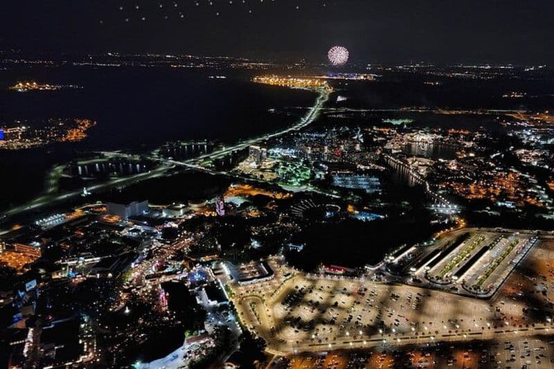 Tour en hélicoptère des lumières et des feux d'artifice de la ville d'Orlando