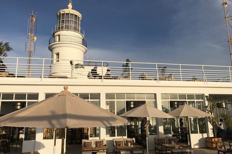 Phare des Mamelles and Ngor Island (Walking Tour)