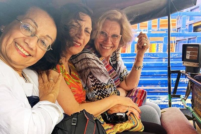 Visite de Jaipur en Tuk-Tuk ou en voiture avec marché aux fleurs