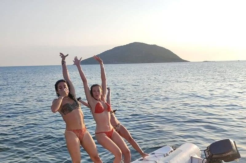 Voile à Athènes saronidasailing