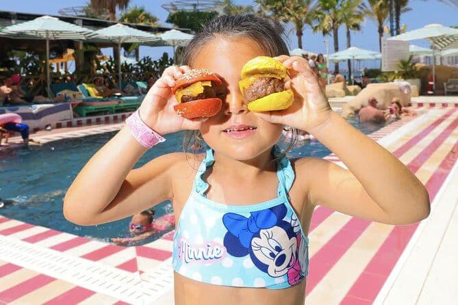 Ibiza Family Pass Mini Golf et Pool Party