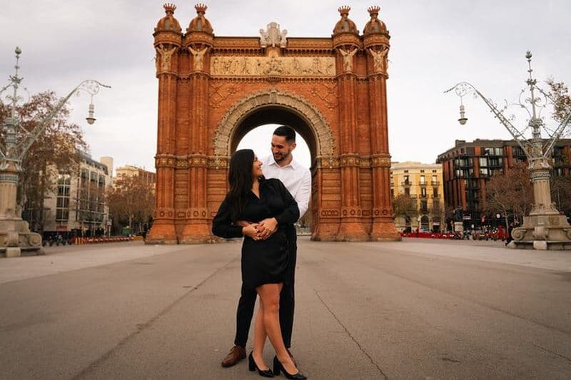 Barcelone : séance photo professionnelle à l'extérieur de l'Arc de Triomf