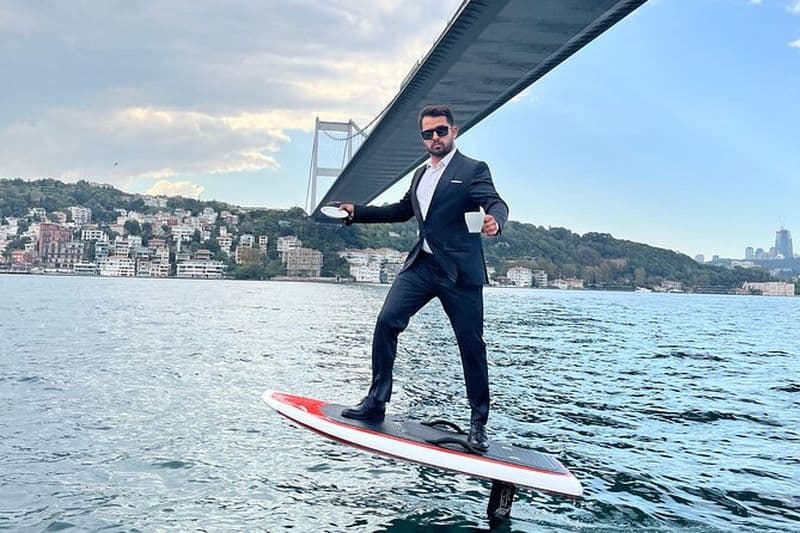 Sports nautiques à Istanbul - Canoë, eFoil, SeaBike, PedalBoard