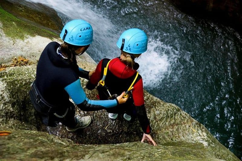 Canyoning découverte 3h à Grenoble (canyon du Furon haut)