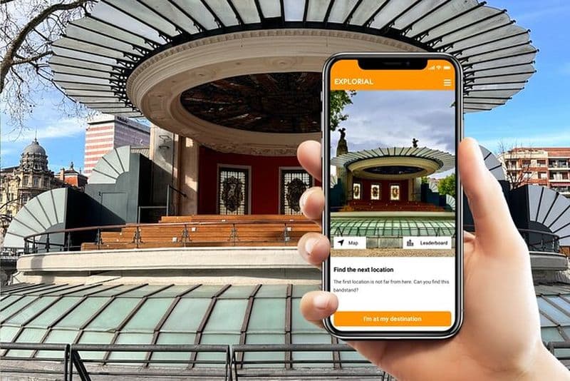 Visite autoguidée de chasse au trésor et de sites touristiques de la vieille ville de Bilbao