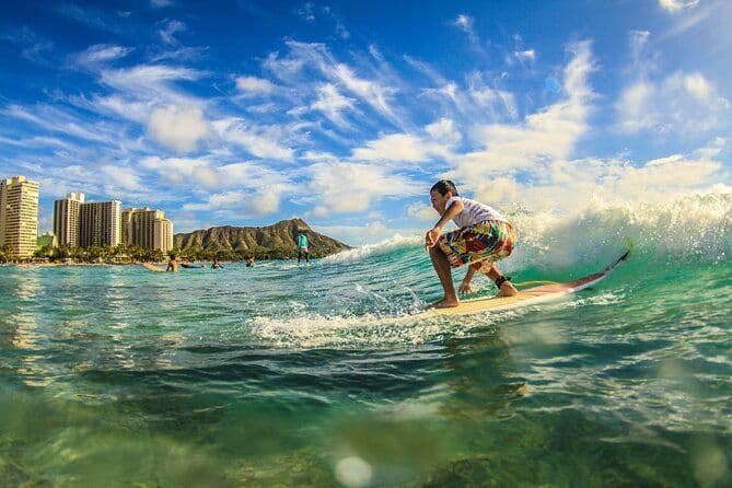 Cours de surf sur la plage de Waikiki