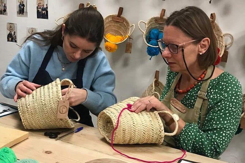 Marrakech – Atelier de Broderie en Calligraphie Arabe