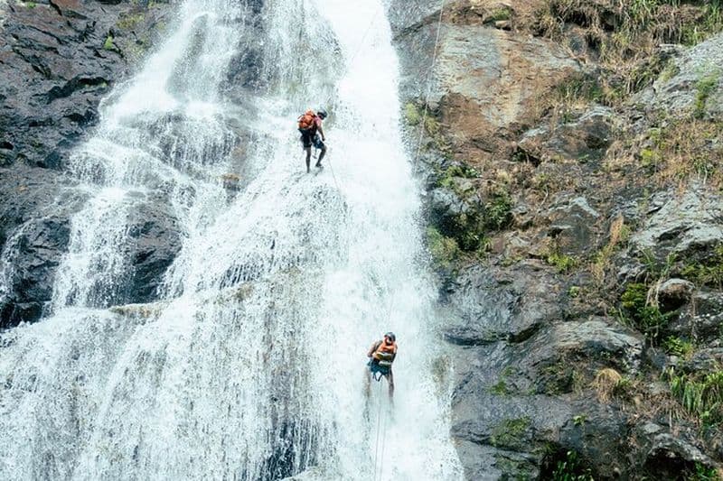 Canyoning Eau vive dans la Caldera Intermédiaire
